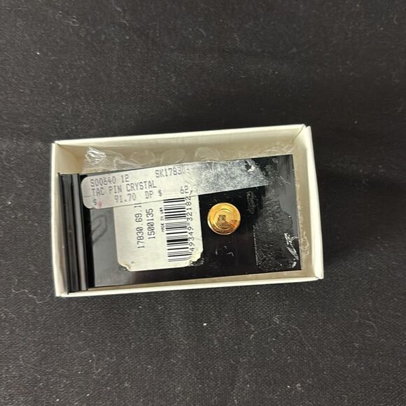 Swarovski New In Box Double Dolphins Pin - Picture 4 of 5